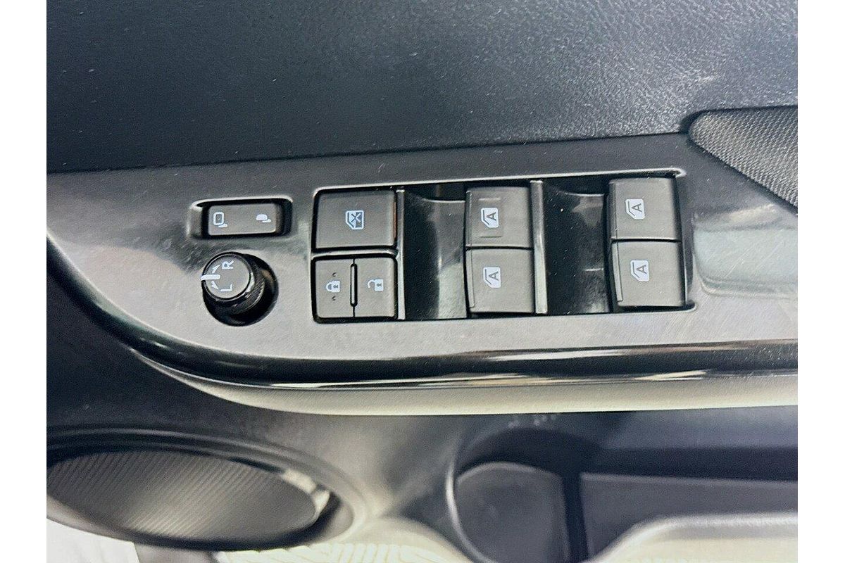 2017 Toyota Hilux SR5 GUN126R 4X4