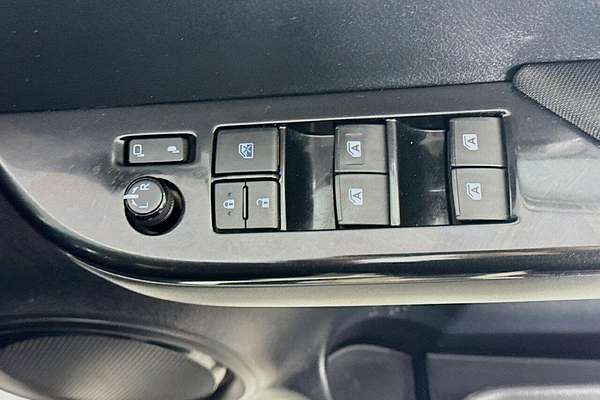 2017 Toyota Hilux SR5 GUN126R 4X4