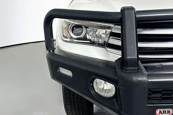 2017 Toyota Hilux SR5 GUN126R 4X4