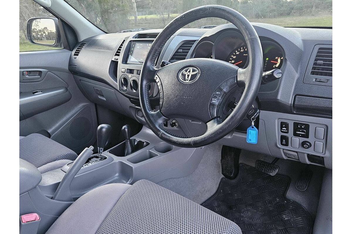 2011 Toyota Hilux SR5 KUN26R 4X4