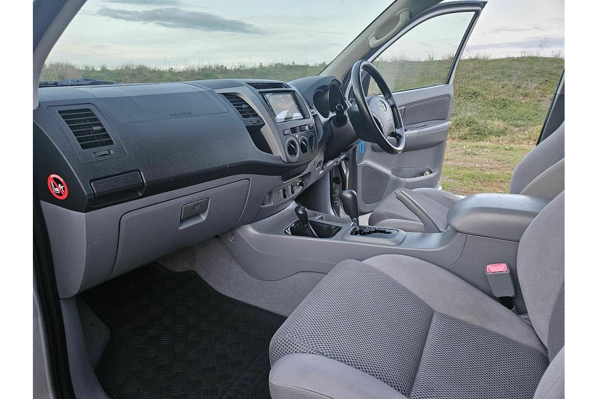 2011 Toyota Hilux SR5 KUN26R 4X4
