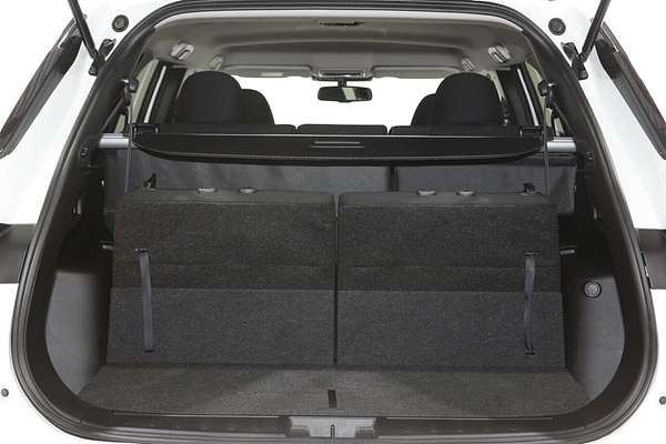 2024 Mitsubishi Outlander LS ZM