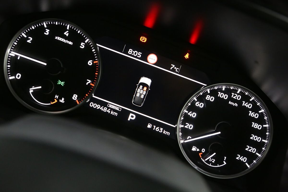 2024 Mitsubishi Outlander LS ZM
