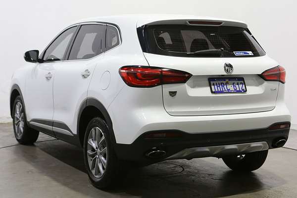 2022 MG HS Core SAS23