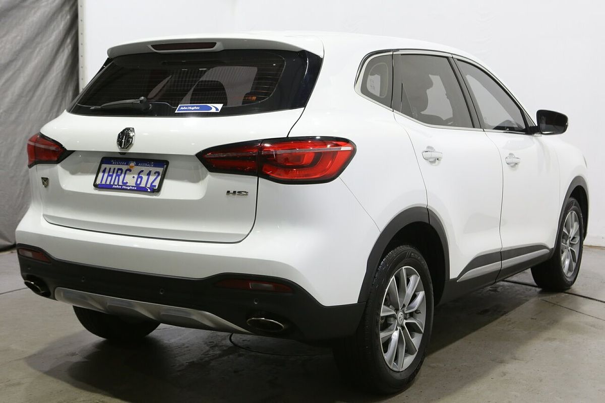2022 MG HS Core SAS23