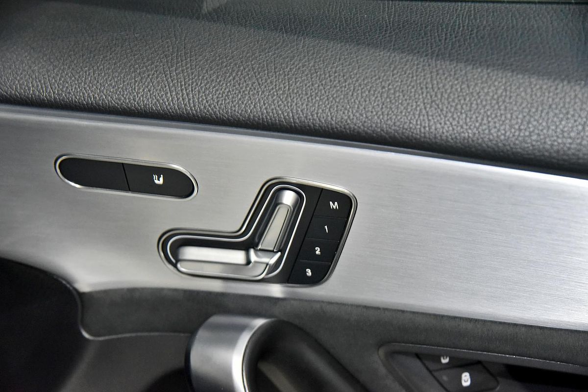 2021 Mercedes-Benz A-Class A250 W177