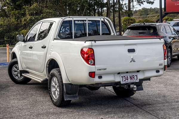 2015 Mitsubishi Triton GLX MN 4X4