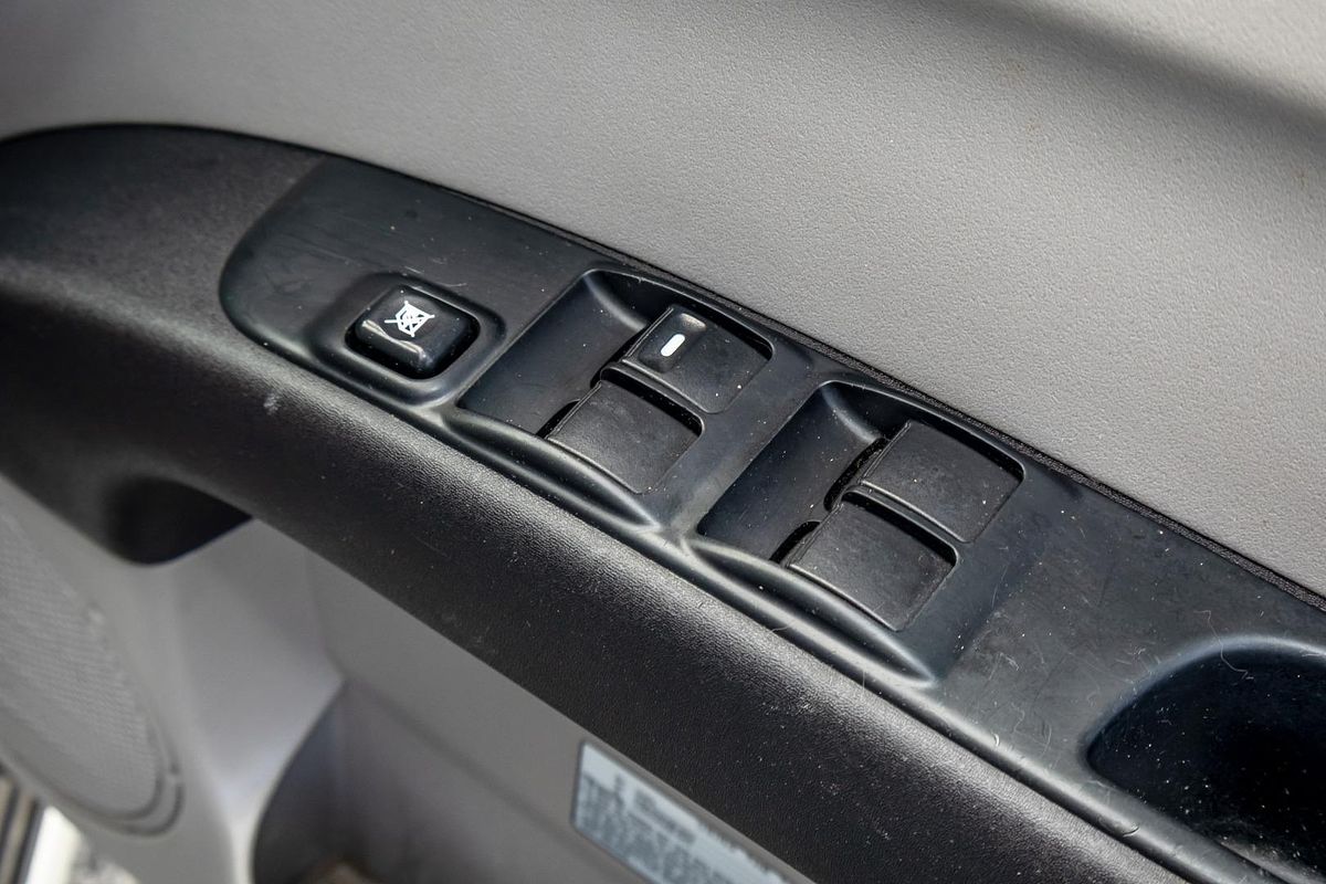 2015 Mitsubishi Triton GLX MN 4X4