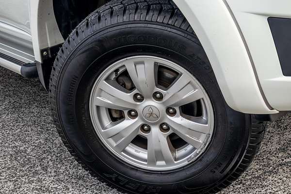 2015 Mitsubishi Triton GLX MN 4X4