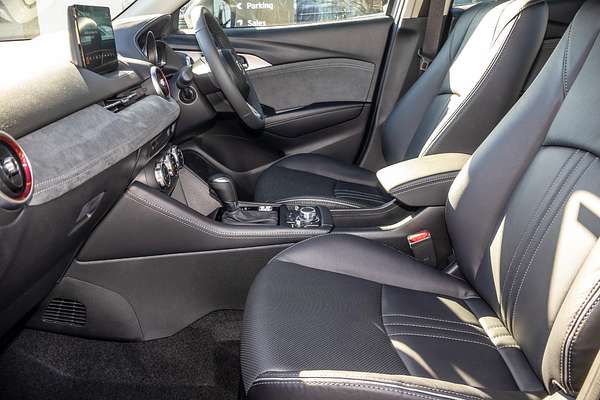 2025 Mazda CX-3 G20 Akari DK