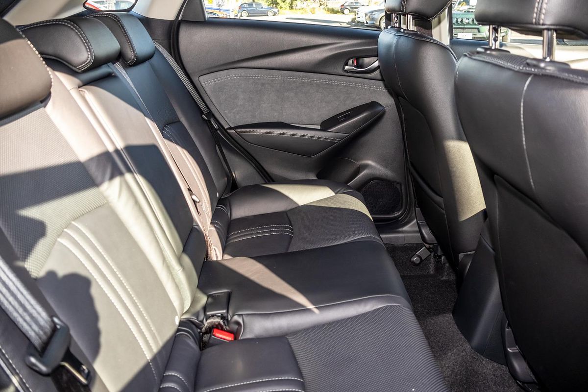 2025 Mazda CX-3 G20 Akari DK