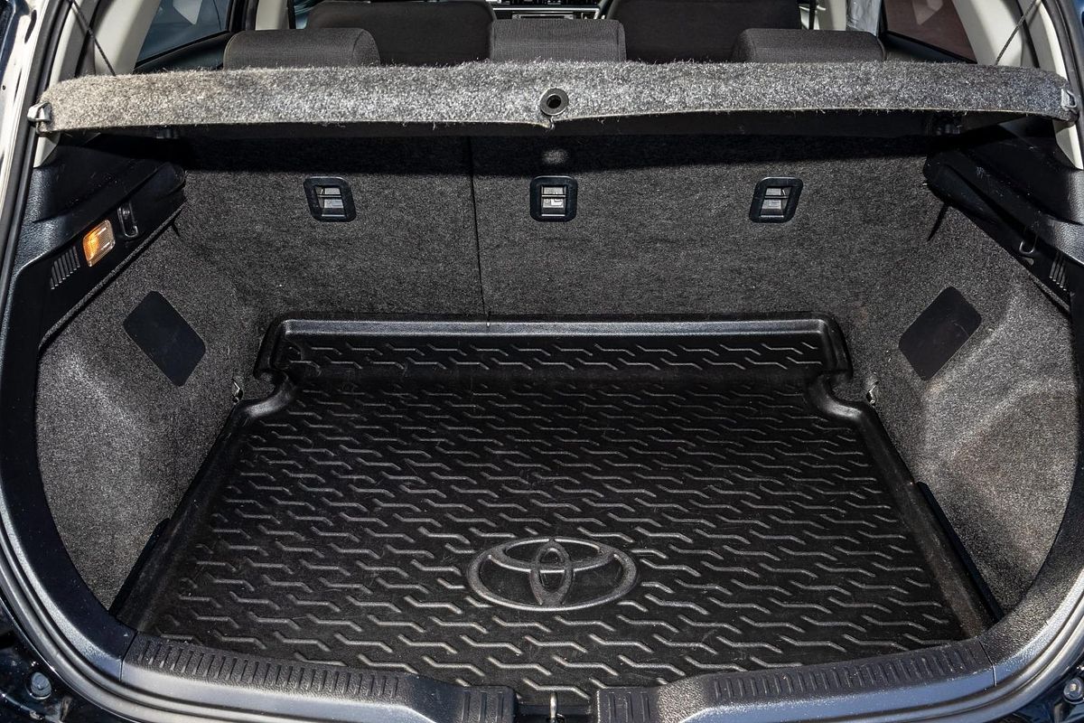 2013 Toyota Corolla Ascent Sport ZRE182R
