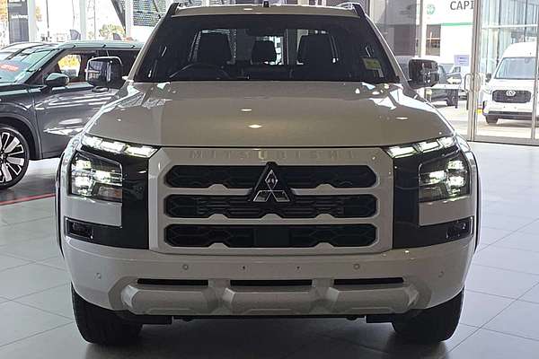 2025 Mitsubishi Triton GSR MV 4X4