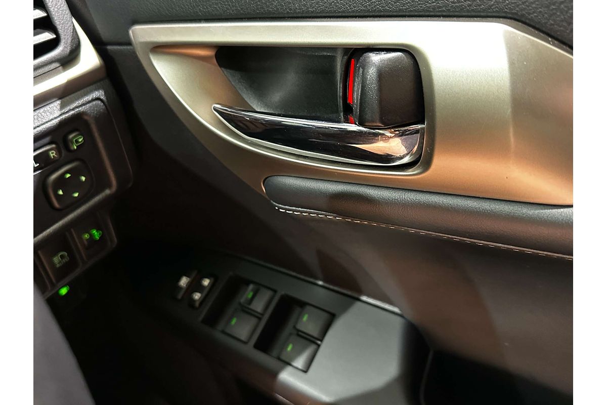 2017 Lexus CT CT200h Luxury ZWA10R