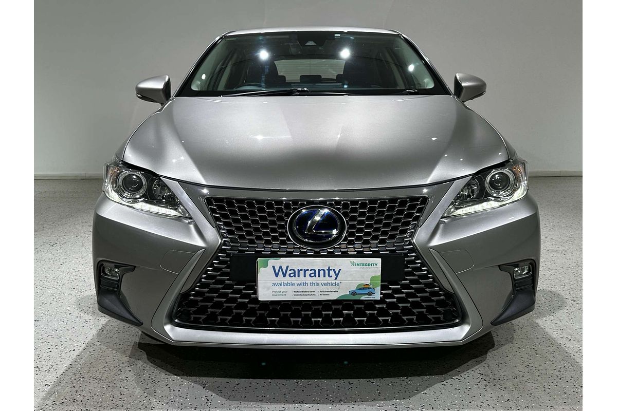 2017 Lexus CT CT200h Luxury ZWA10R