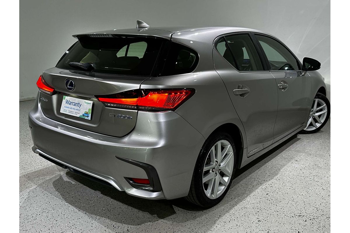 2017 Lexus CT CT200h Luxury ZWA10R
