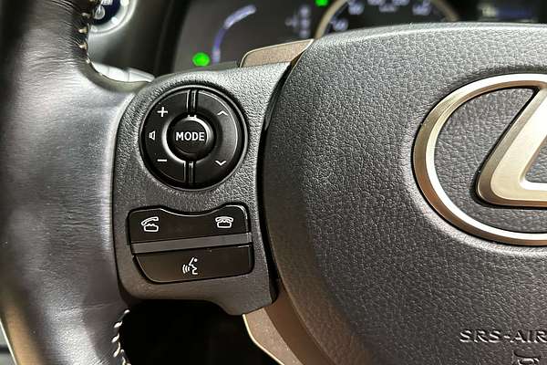 2017 Lexus CT CT200h Luxury ZWA10R
