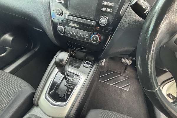 2016 Nissan QASHQAI ST J11