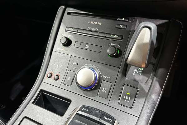 2017 Lexus CT CT200h Luxury ZWA10R