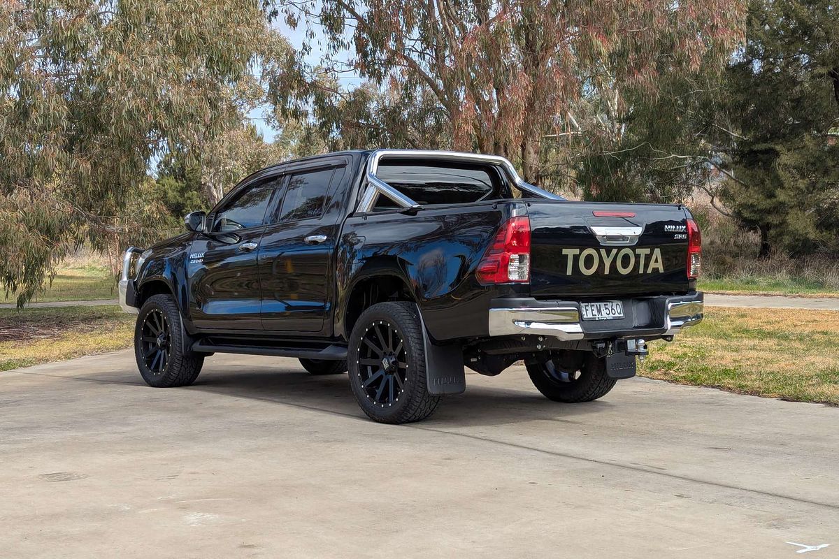2018 Toyota Hilux SR5 GUN126R 4X4