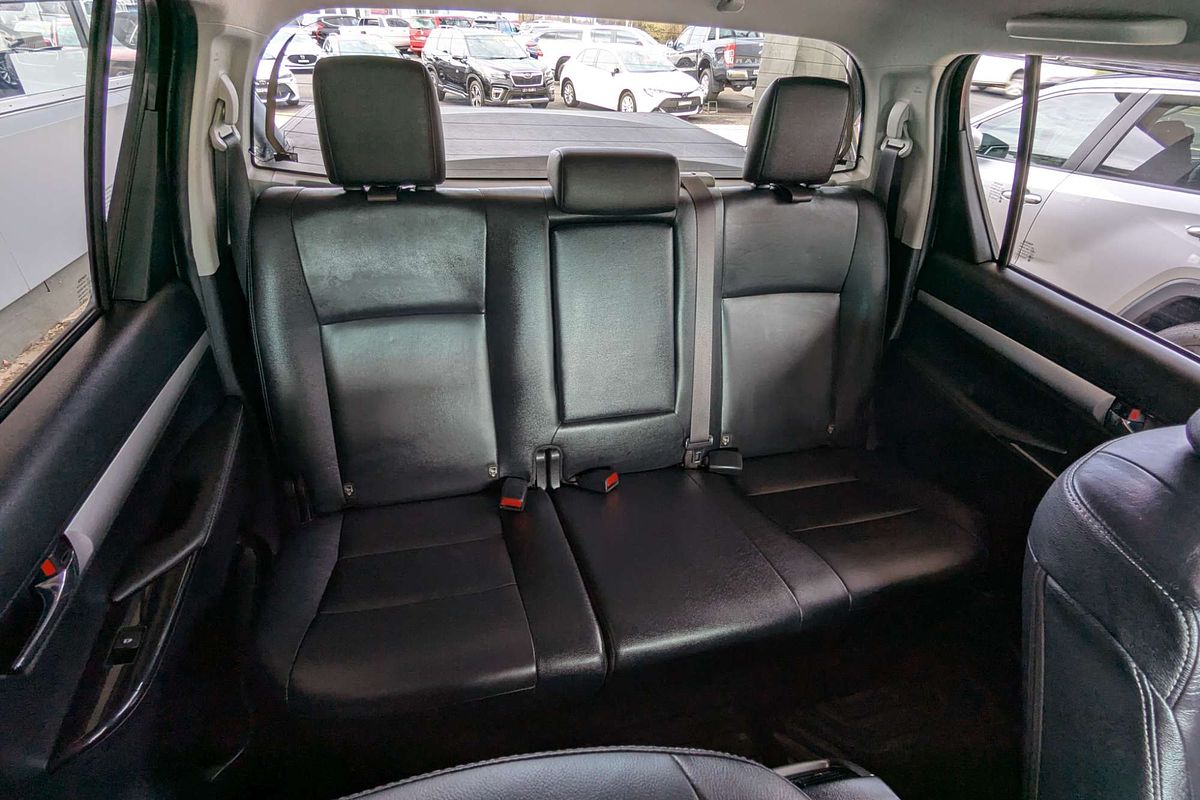 2018 Toyota Hilux SR5 GUN126R 4X4