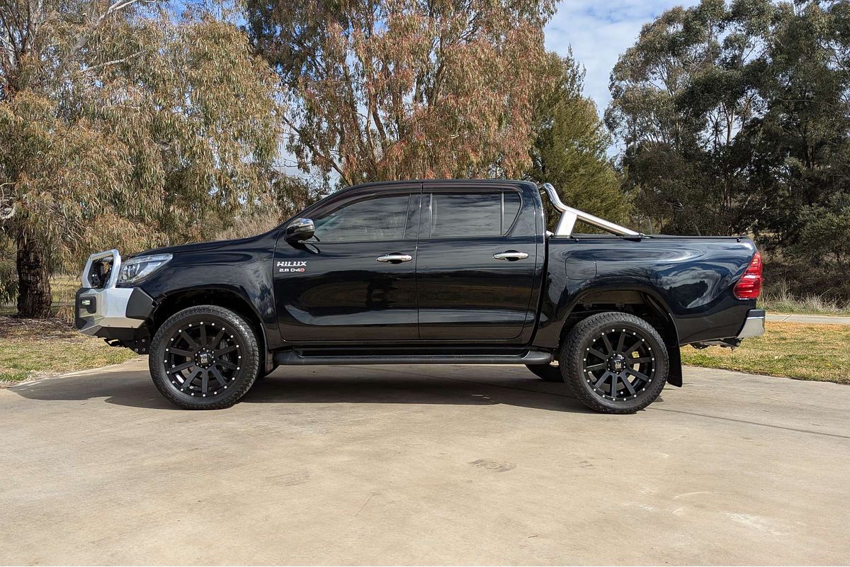 2018 Toyota Hilux SR5 GUN126R 4X4