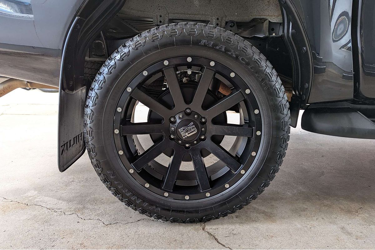 2018 Toyota Hilux SR5 GUN126R 4X4