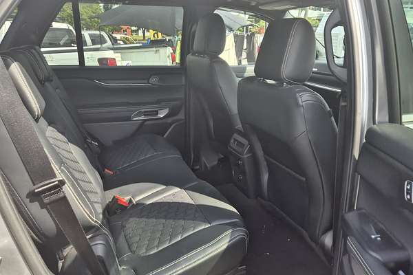 2024 Ford Everest Platinum  3.0L