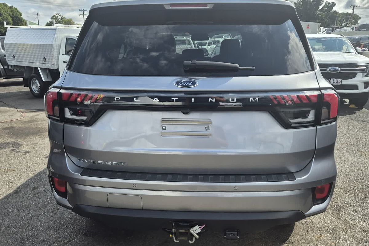 2024 Ford Everest Platinum  3.0L