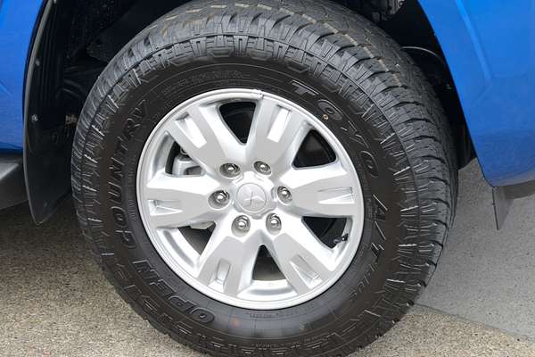 2024 Mitsubishi Triton GLX+ MV 4X4