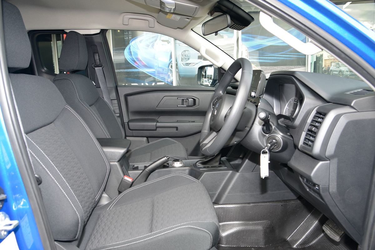2024 Mitsubishi Triton GLX+ MV 4X4