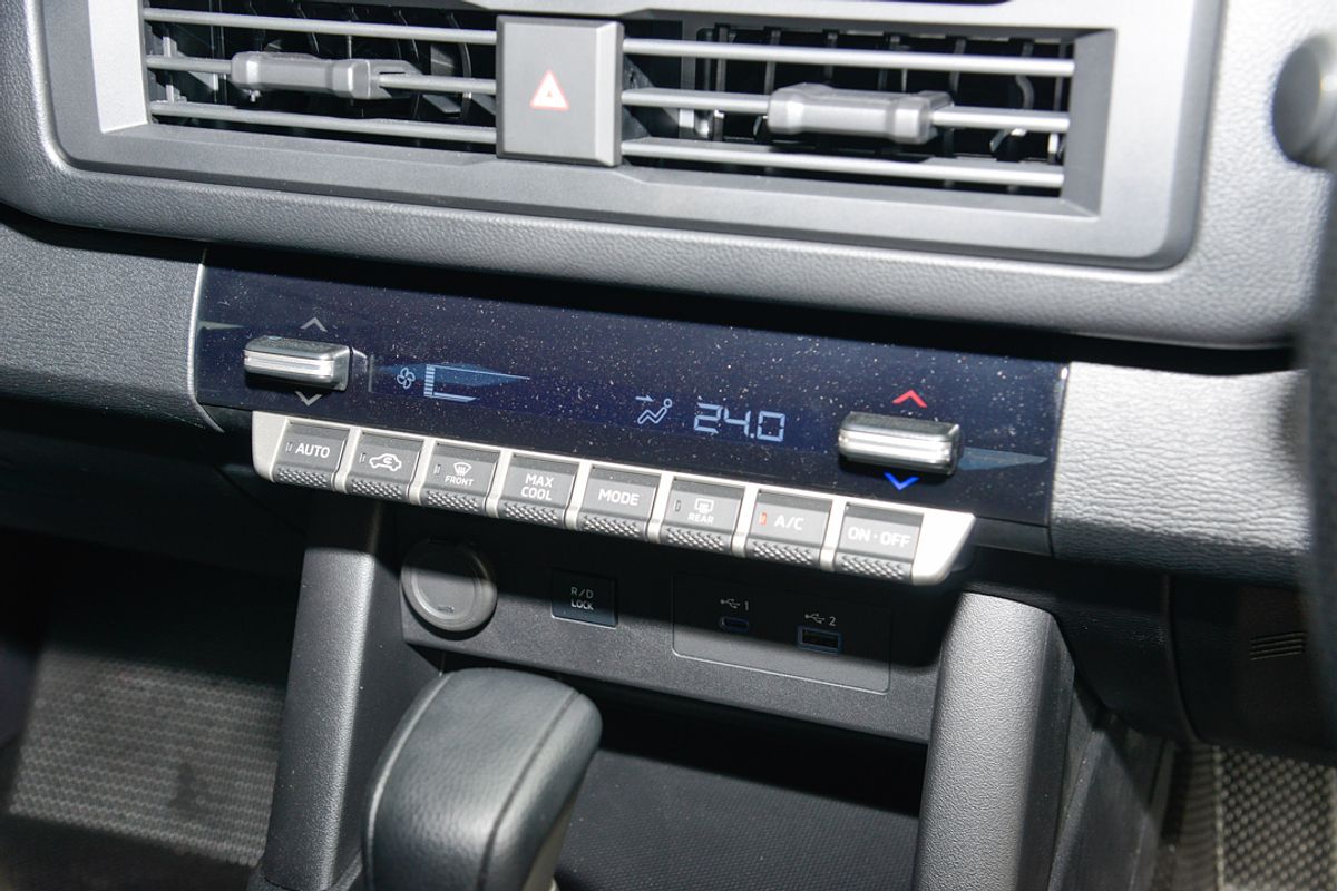 2024 Mitsubishi Triton GLX+ MV 4X4