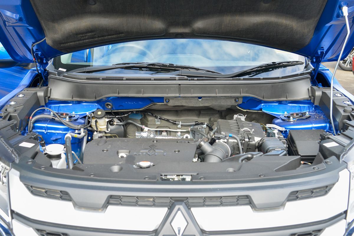 2024 Mitsubishi ASX ES XD