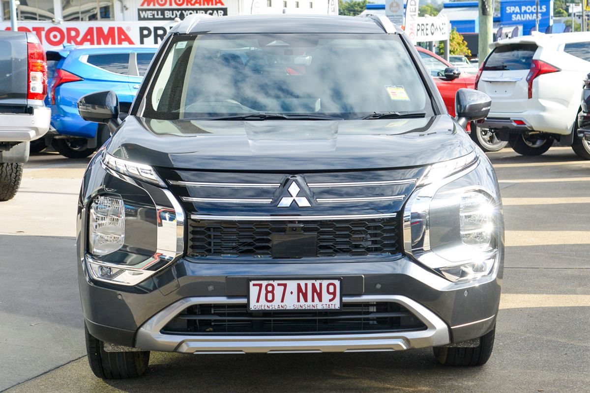 2025 Mitsubishi Outlander LS ZM