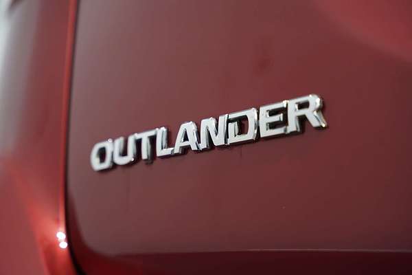2016 Mitsubishi Outlander LS Safety Pack ZK