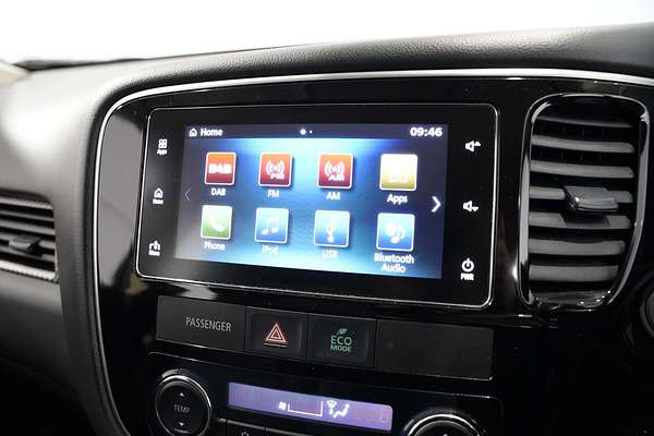 2016 Mitsubishi Outlander LS Safety Pack ZK