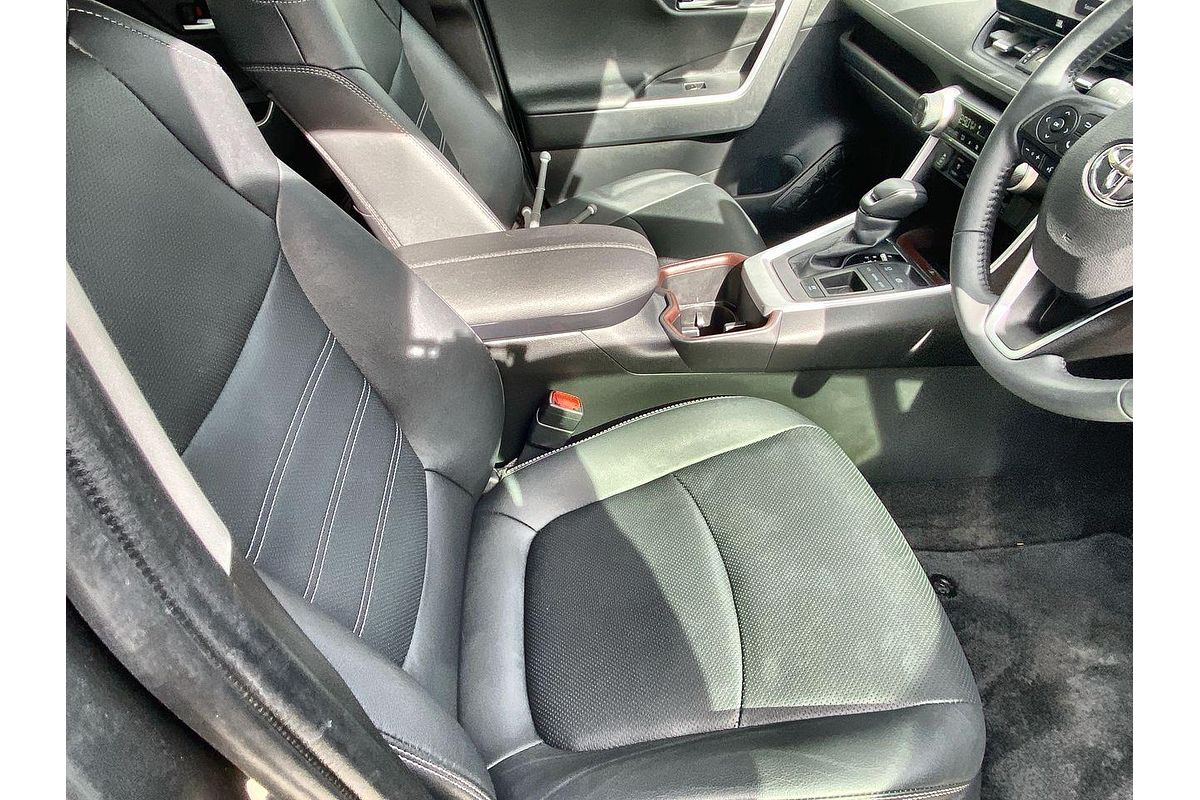 2024 Toyota RAV4 Cruiser AXAH52R