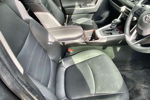 2024 Toyota RAV4 Cruiser AXAH52R