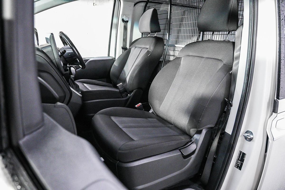 2022 Hyundai STARIA LOAD US4.V1