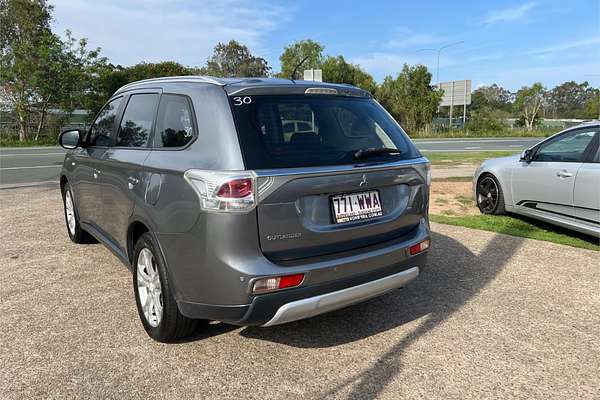 2014 Mitsubishi Outlander ES ZJ