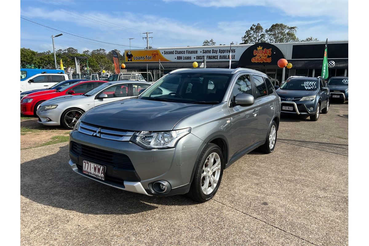 2014 Mitsubishi Outlander ES ZJ