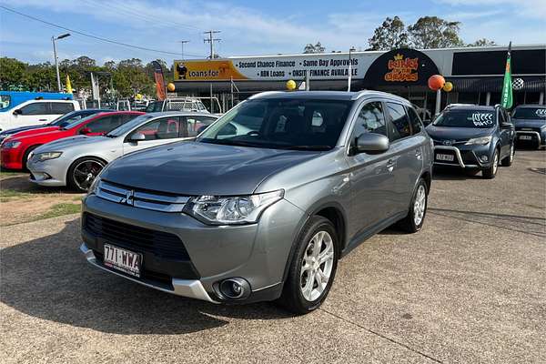 2014 Mitsubishi Outlander ES ZJ