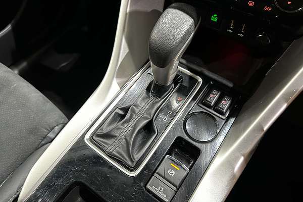 2022 Mitsubishi Eclipse Cross Aspire YB