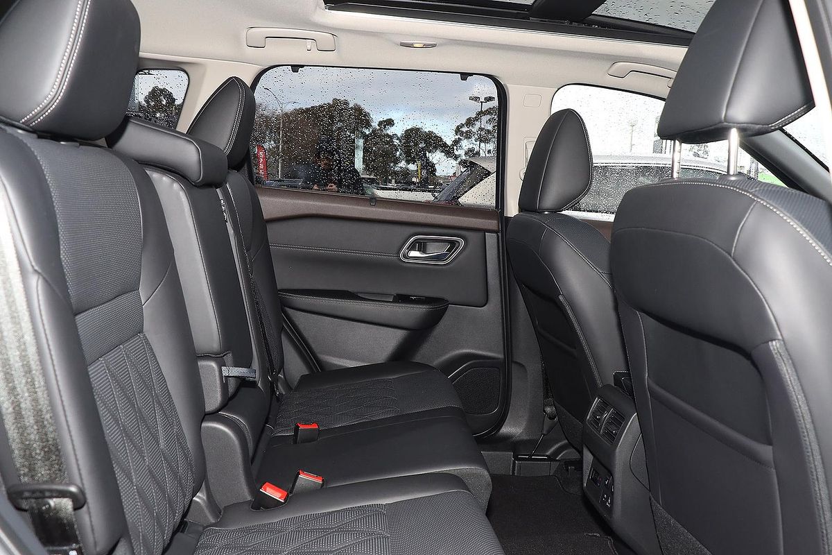 2024 Nissan X-TRAIL Ti-L T33