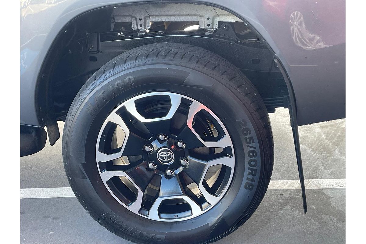 2022 Toyota Hilux SR5 GUN126R 4X4