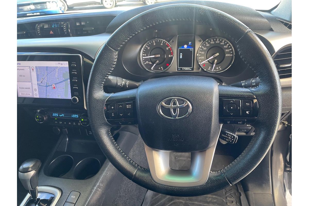 2022 Toyota Hilux SR5 GUN126R 4X4