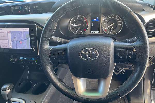 2022 Toyota Hilux SR5 GUN126R 4X4