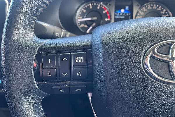 2022 Toyota Hilux SR5 GUN126R 4X4