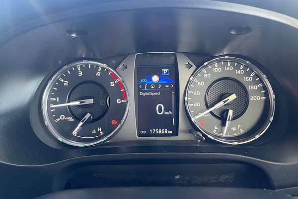 2022 Toyota Hilux SR5 GUN126R 4X4