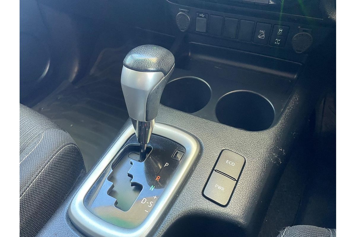 2022 Toyota Hilux SR5 GUN126R 4X4